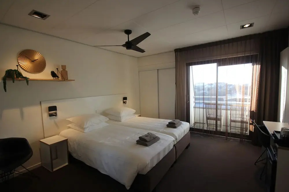 Standard room with balcony