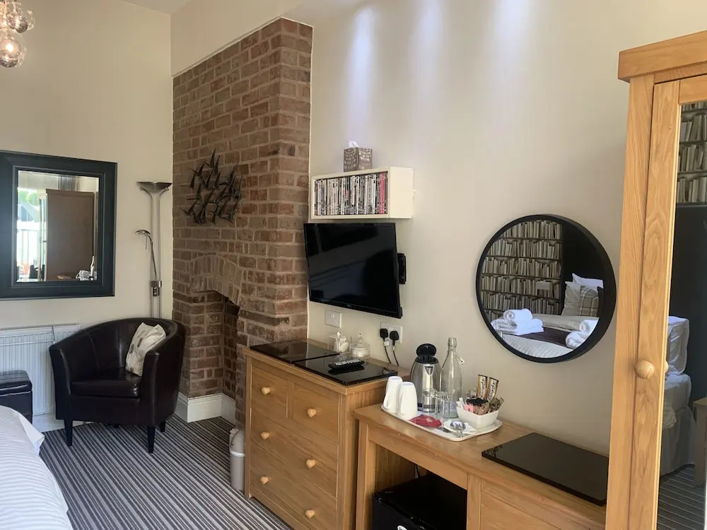 Superior Double Basement room (full double bed)