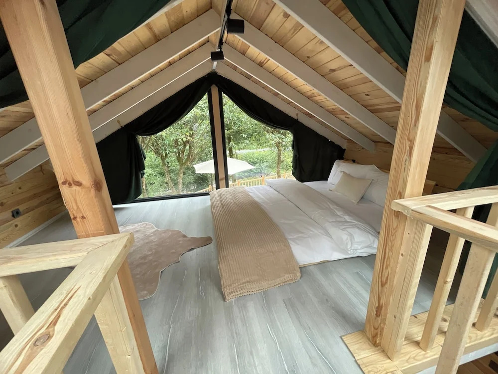 IVA River Boutique Hotel