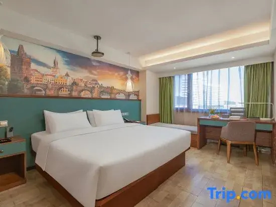 Standard Double room (full double bed)