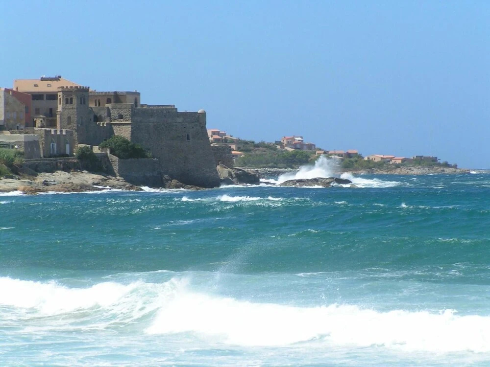Beach & Waterfront