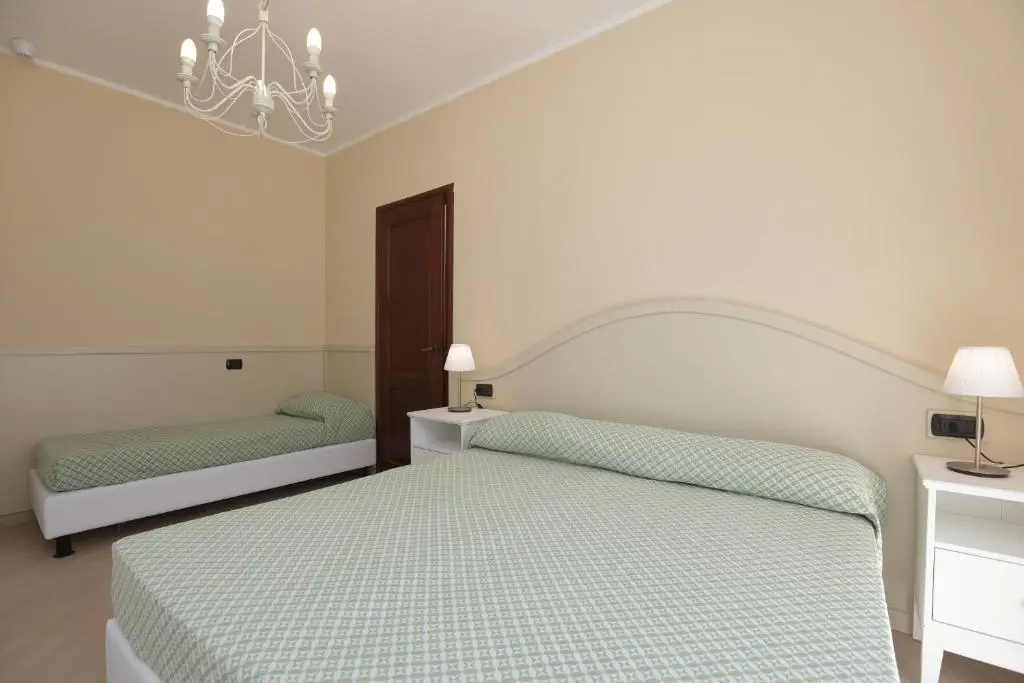 Residence Kriss - Chambres