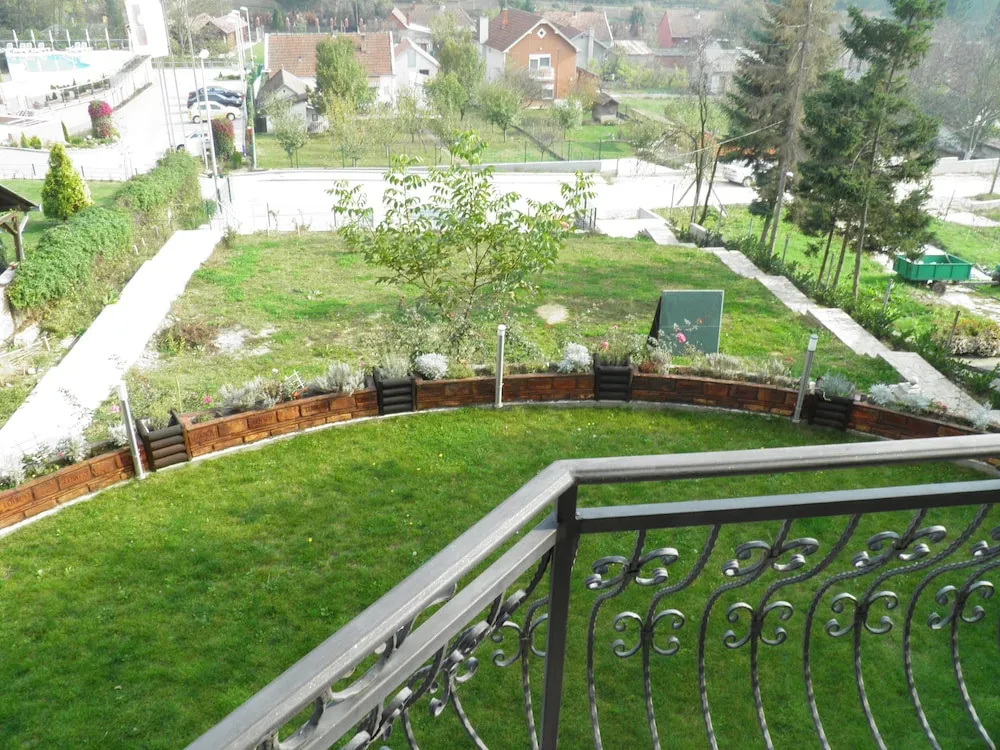 Vila Izvor