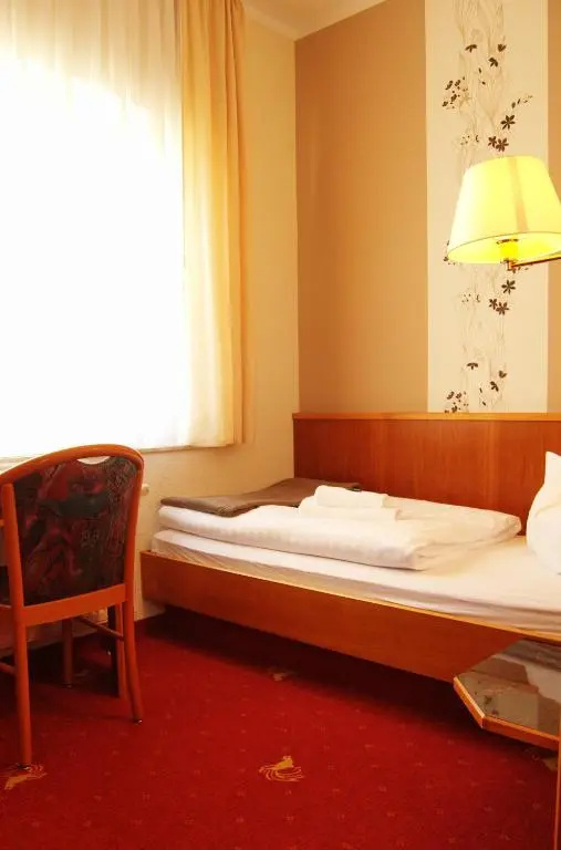 Hotel Goldener Fasan - Chambres