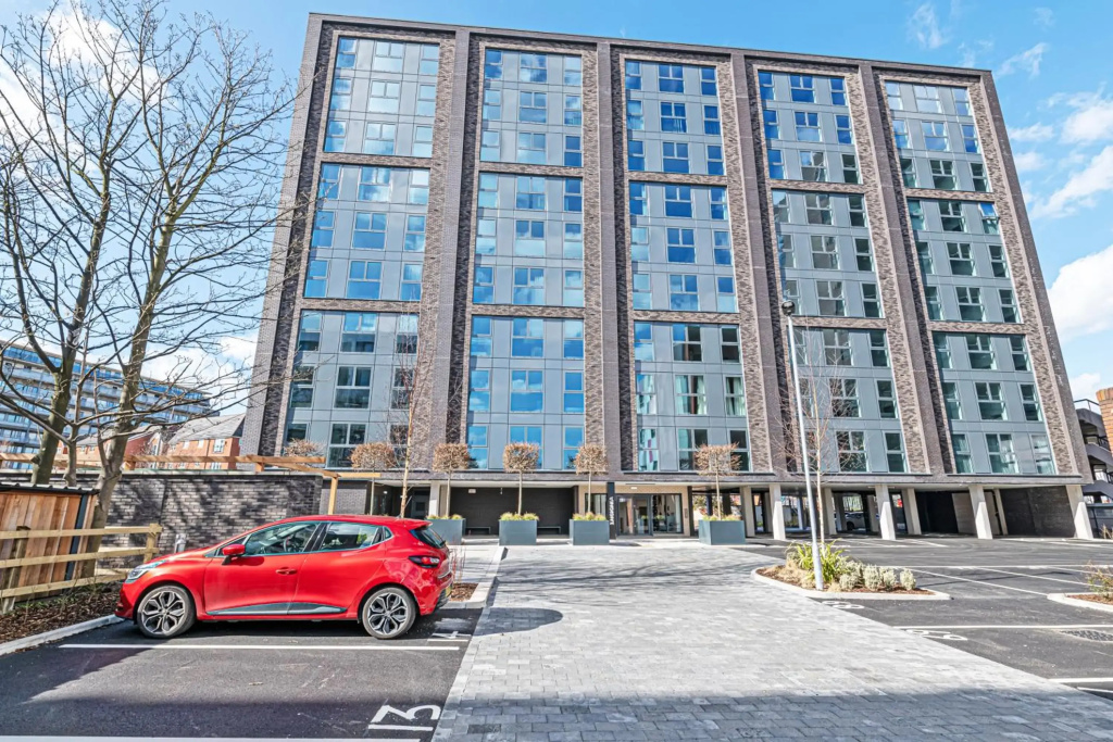 Residential Estates Insignia Apartments
