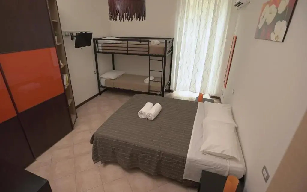 Standard Quadruple room
