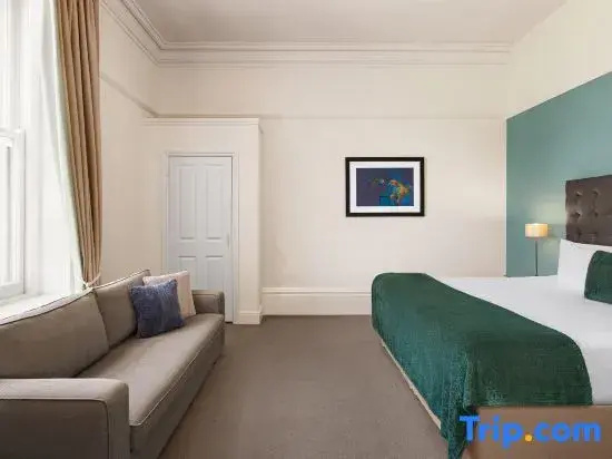 Superior Double room (full double bed)