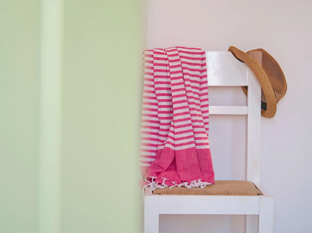 Deluxe Double room (full double bed)