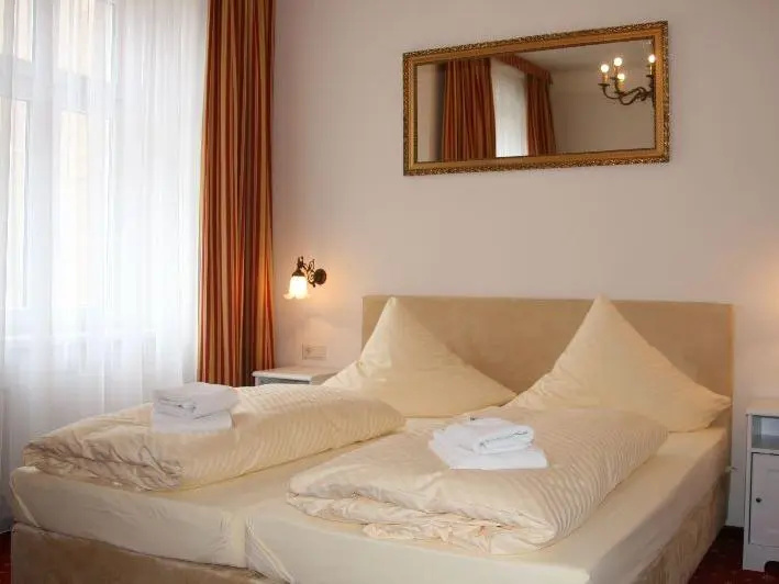 Hotel Alt Gorlitz - Chambres