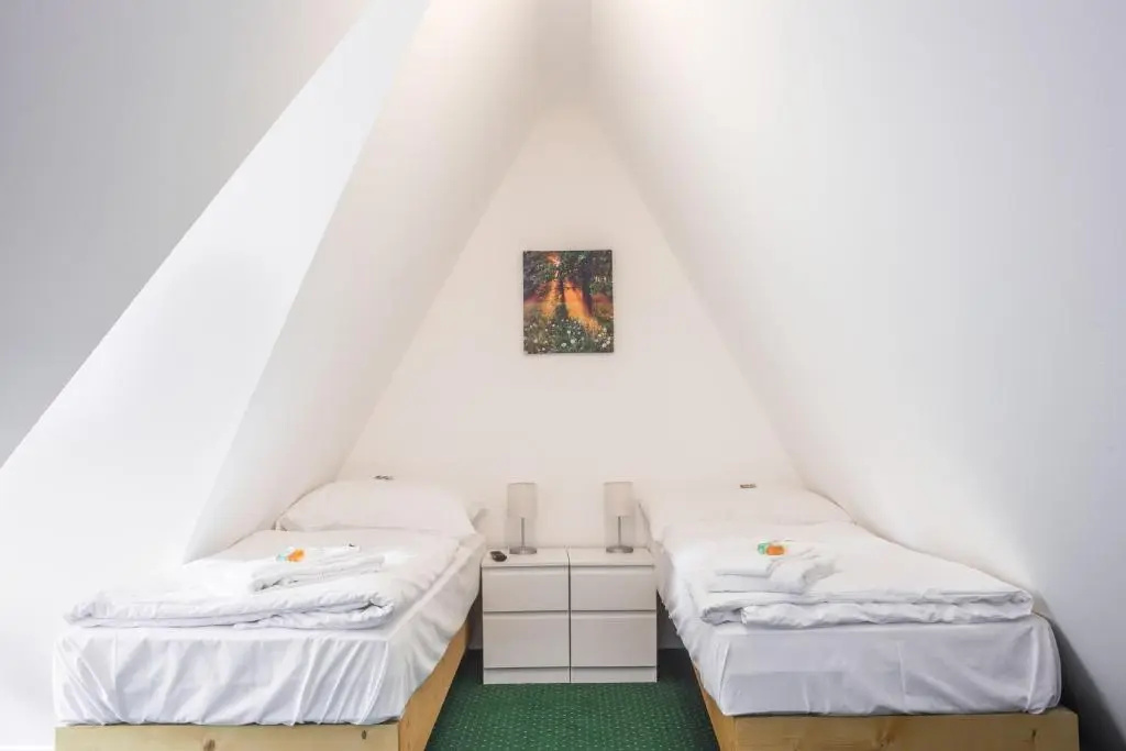 Hotel Konopiste Nova Myslivna - Chambres