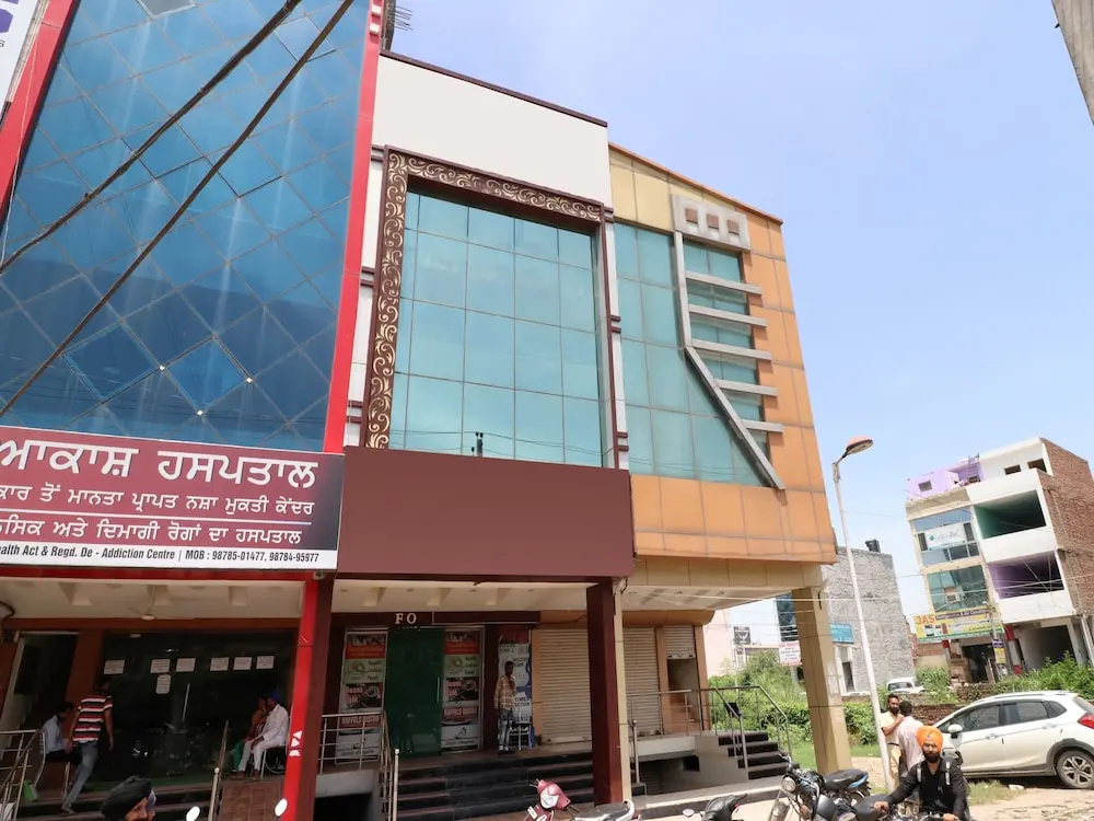 OYO 16462 Hotel Fb