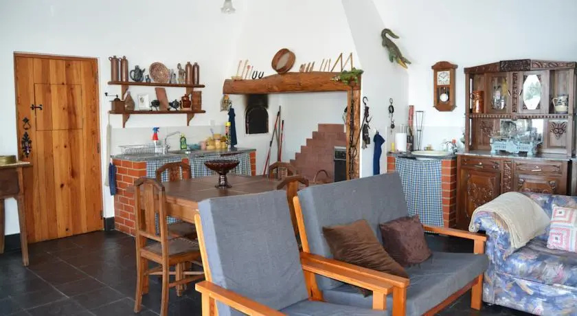 Costas Guests
