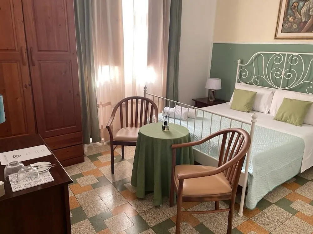 Comfort room