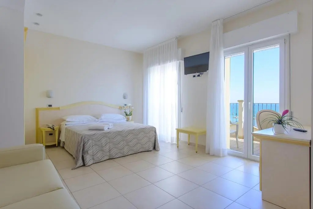 Junior Suite with sea view