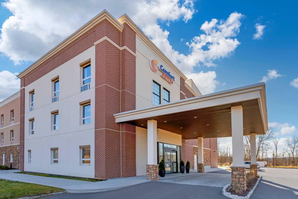 Comfort Suites Central Valley - Woodbury