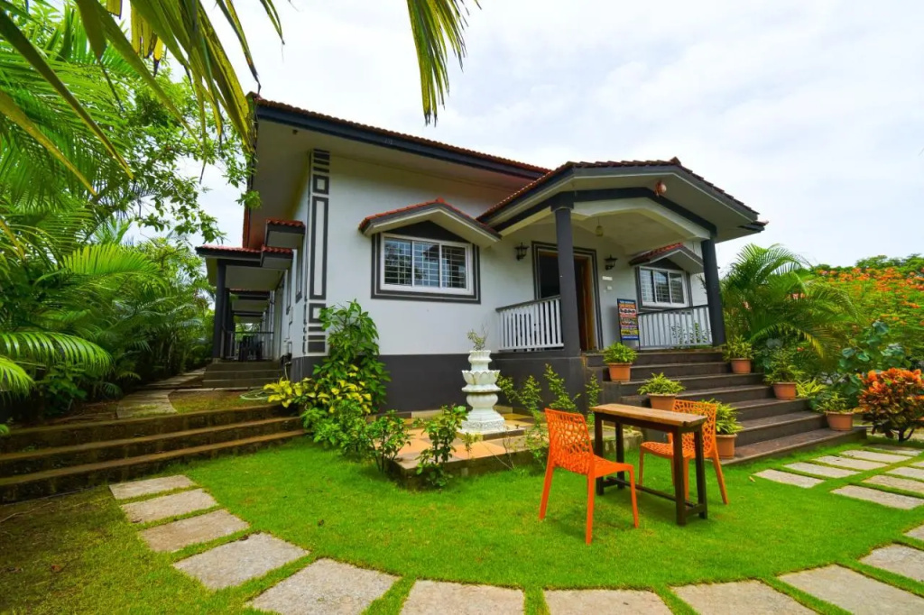 Yoyogoa Vagator Retreat