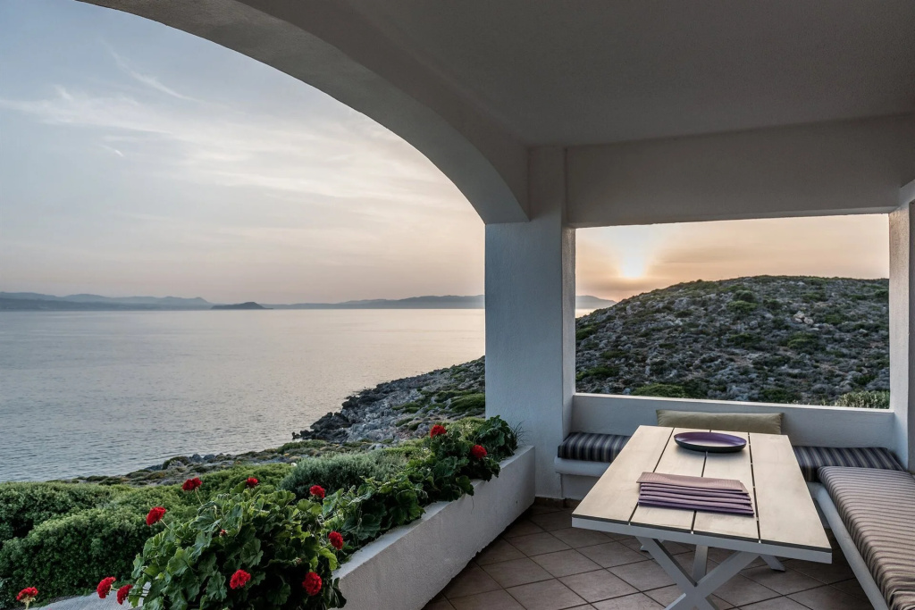 Alianthos Villa