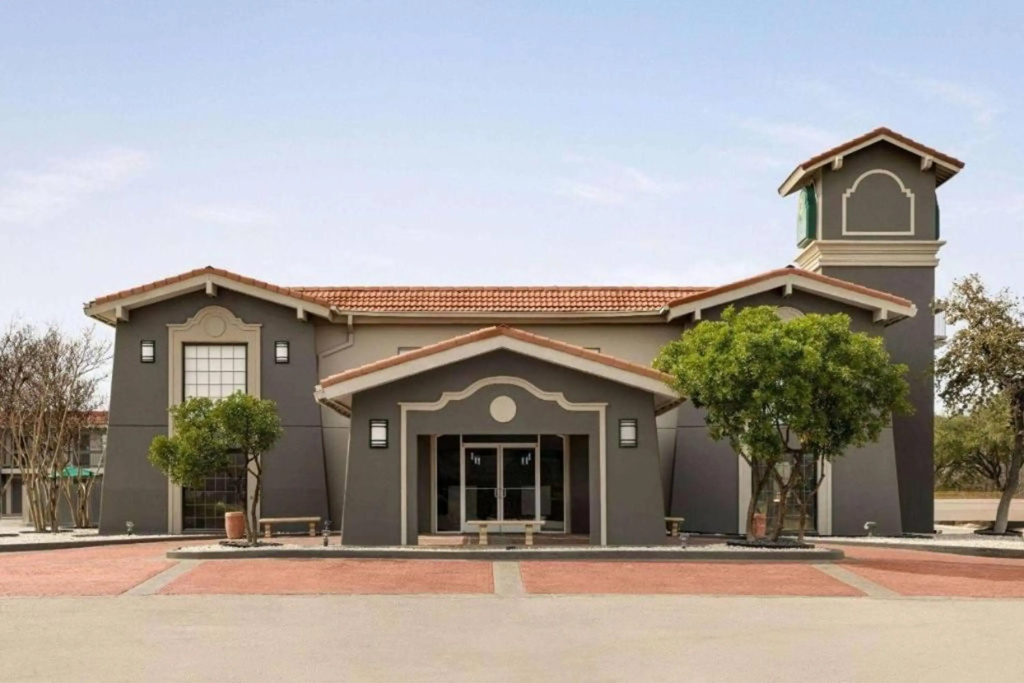 La Quinta Inn By Wyndham IH-10 West San Antonio TX