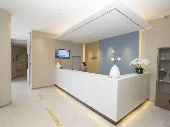 Homeinn Neo (BaoTou Da Mao Qi pedestrian street shop)