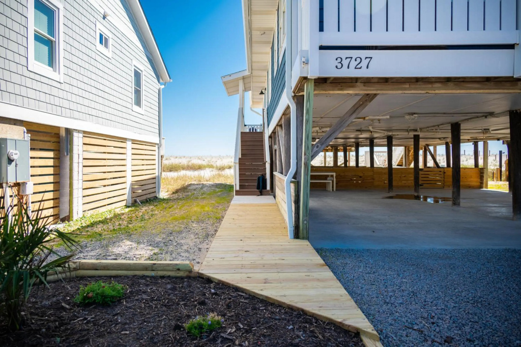 On Turtle Time by Oak Island Accommodations