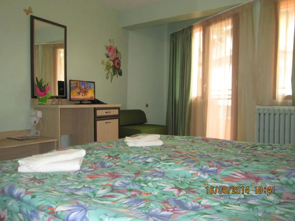 Hotel Emaly Green - Chambres