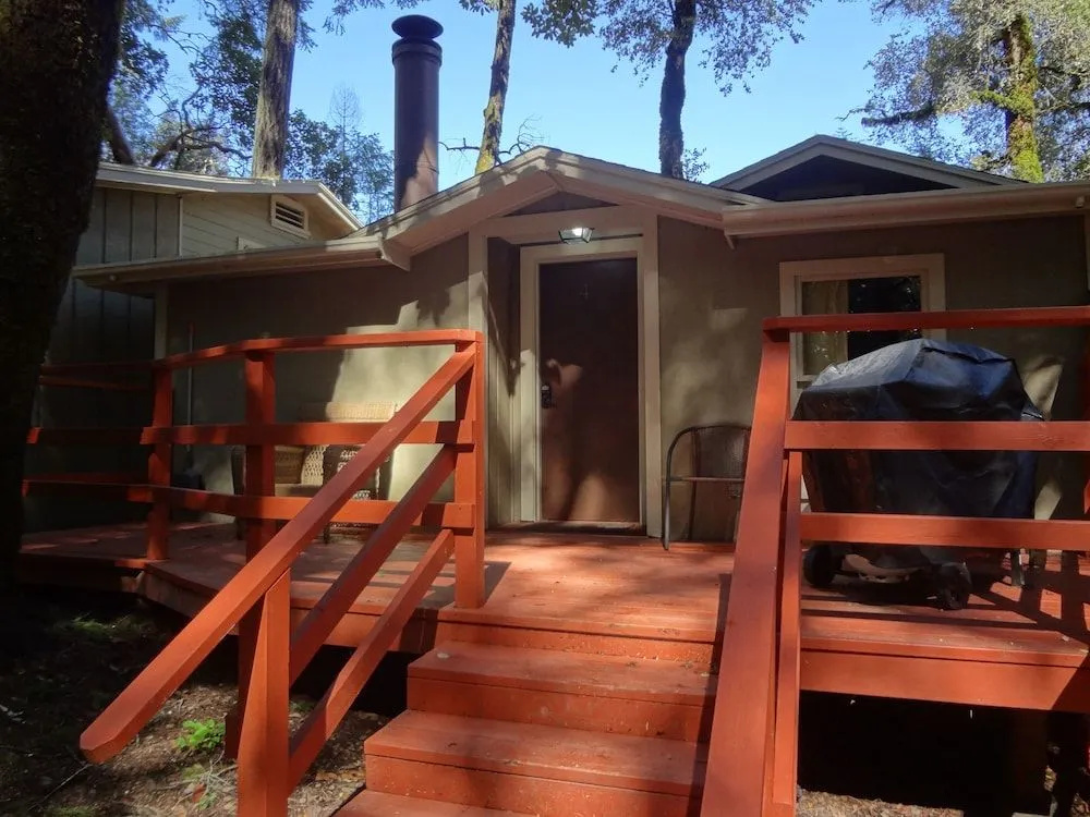 China Creek Cottages