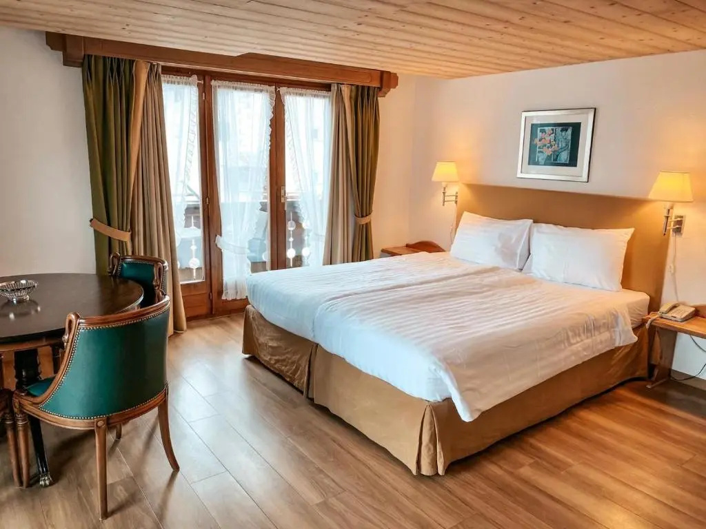 Superior Double room (full double bed)