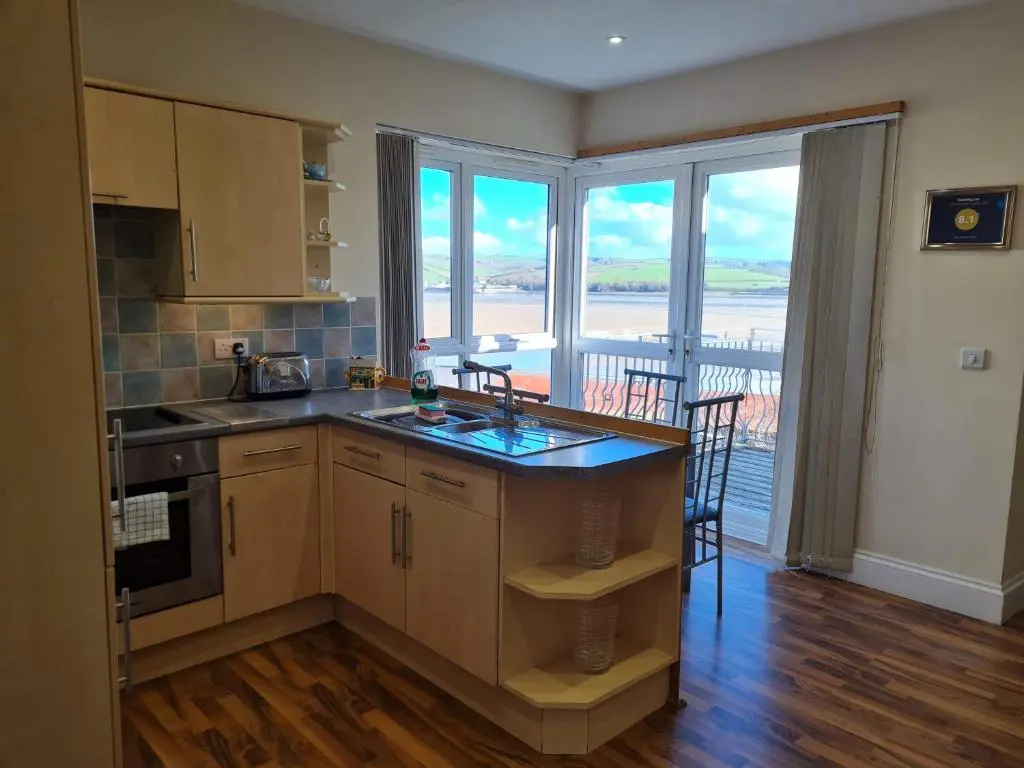 Apartment with river view