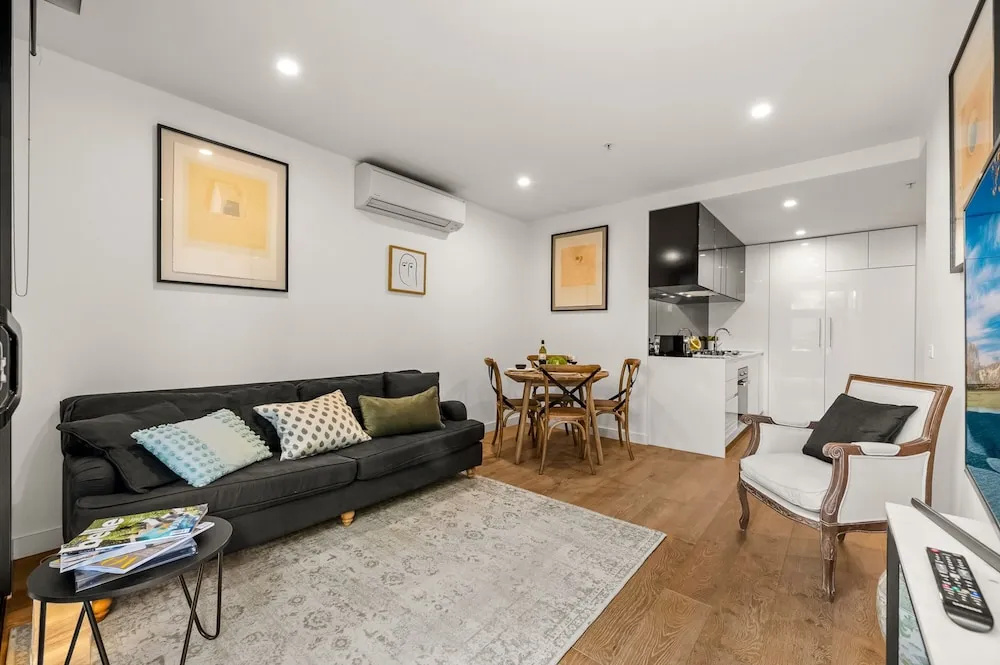 StayCentral - Hawthorn East - Study, 2 Car spaces - фото 6