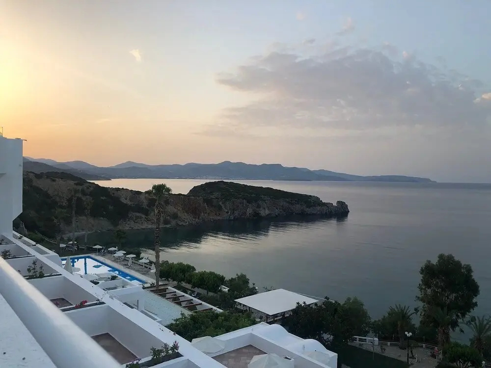 Istron Bay Hotel - Chambres