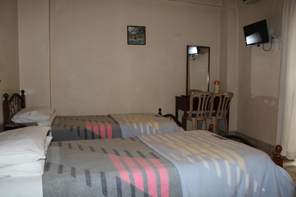 Delphi Hotel by null