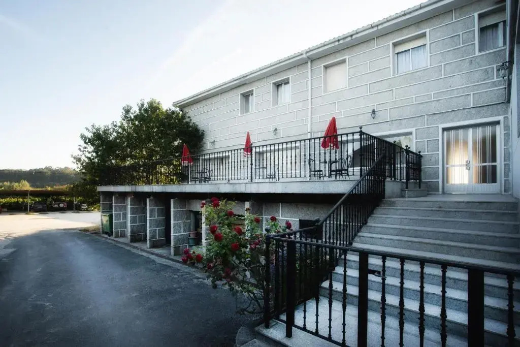 Balcony & Terrace