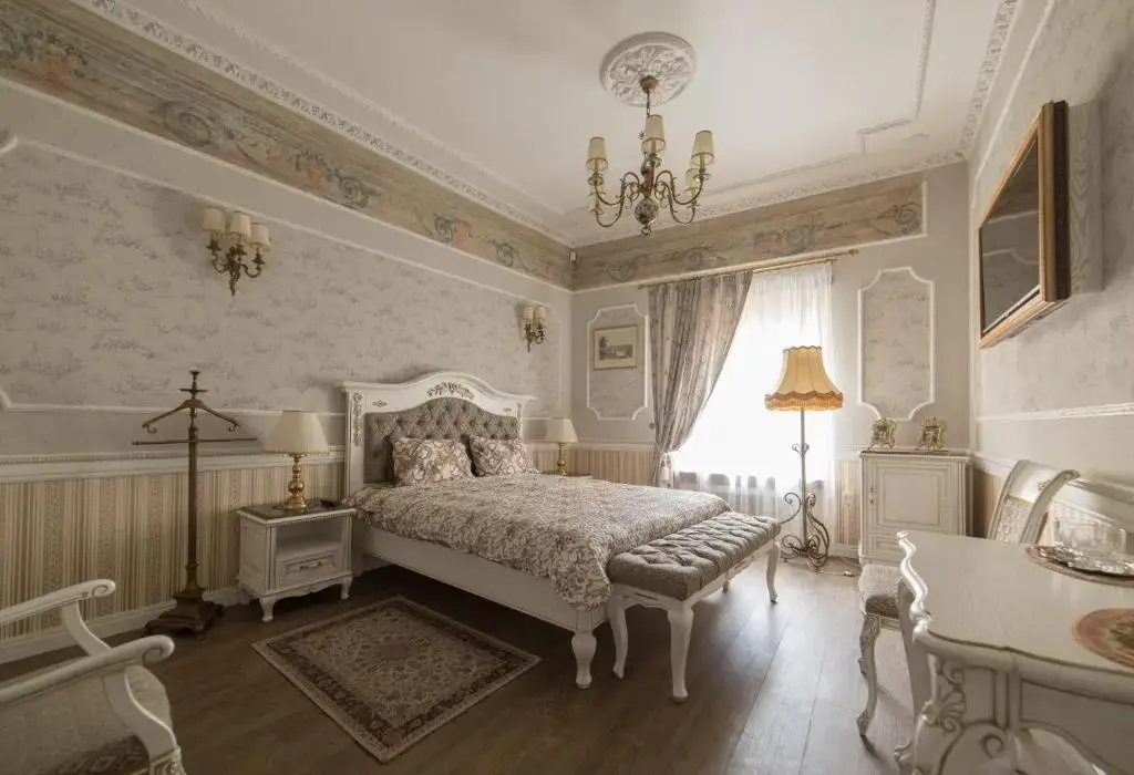 Comfort Double room with courtyard view (full double bed)