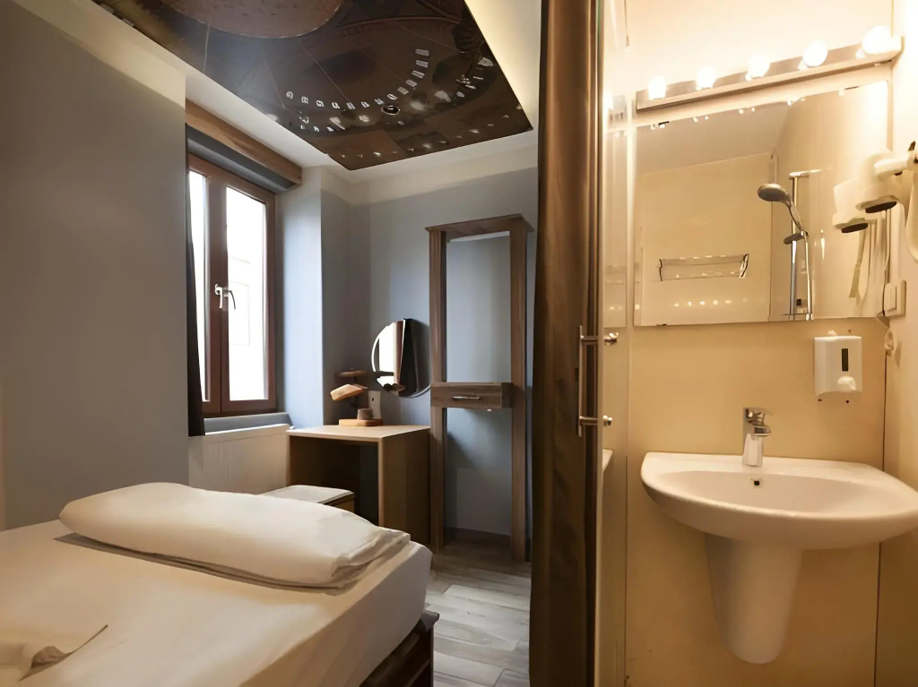 Hotel photo 9