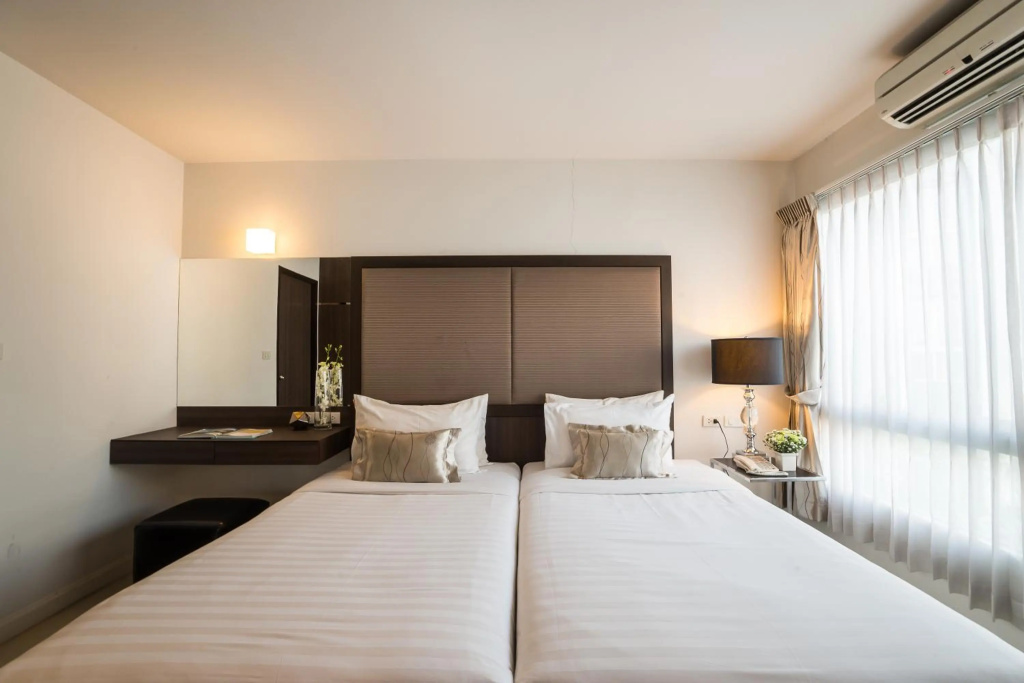 Отель Beyond Suite Hotel в Бангкоке