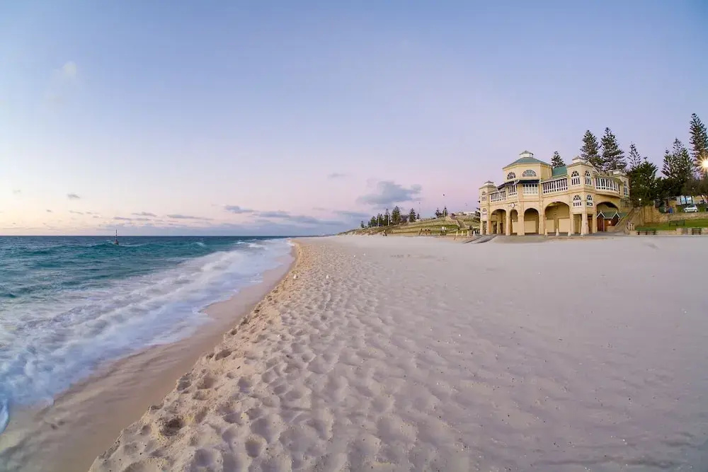 Beach & Waterfront