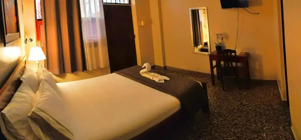 Hospedaje El Virrey - Chambres