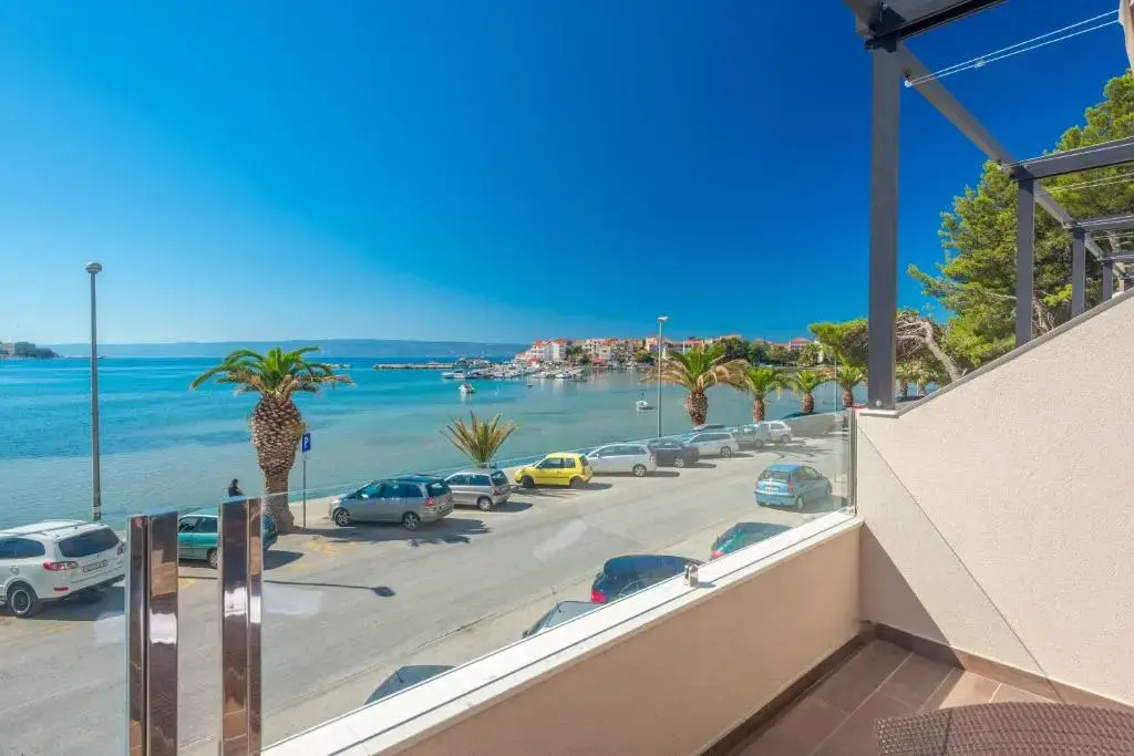 Standard Double room with balcony and with sea view (full double bed)