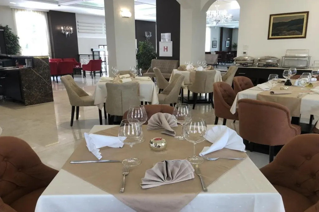 Hotel photo 13