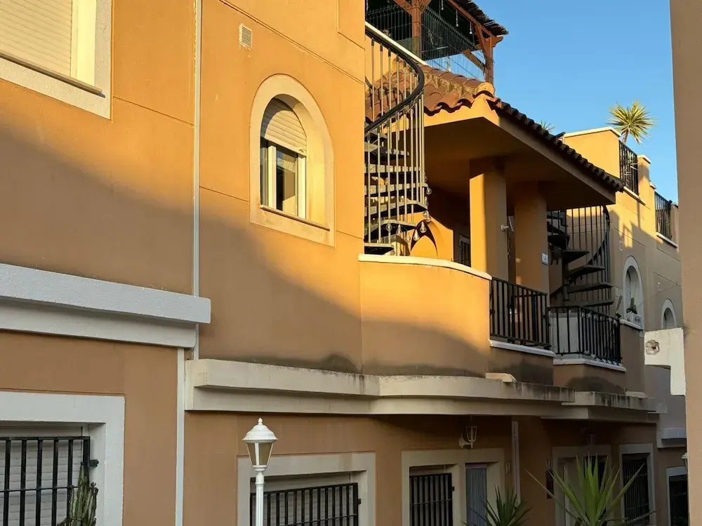 Palomares' Corner