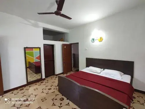 Alipas guest House