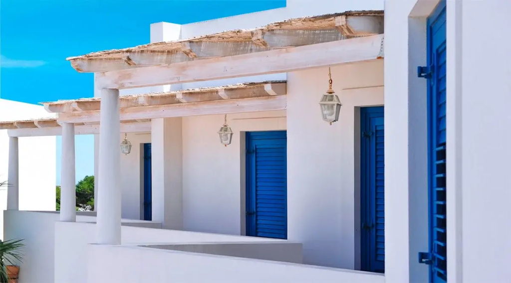Cala La Luna Resort