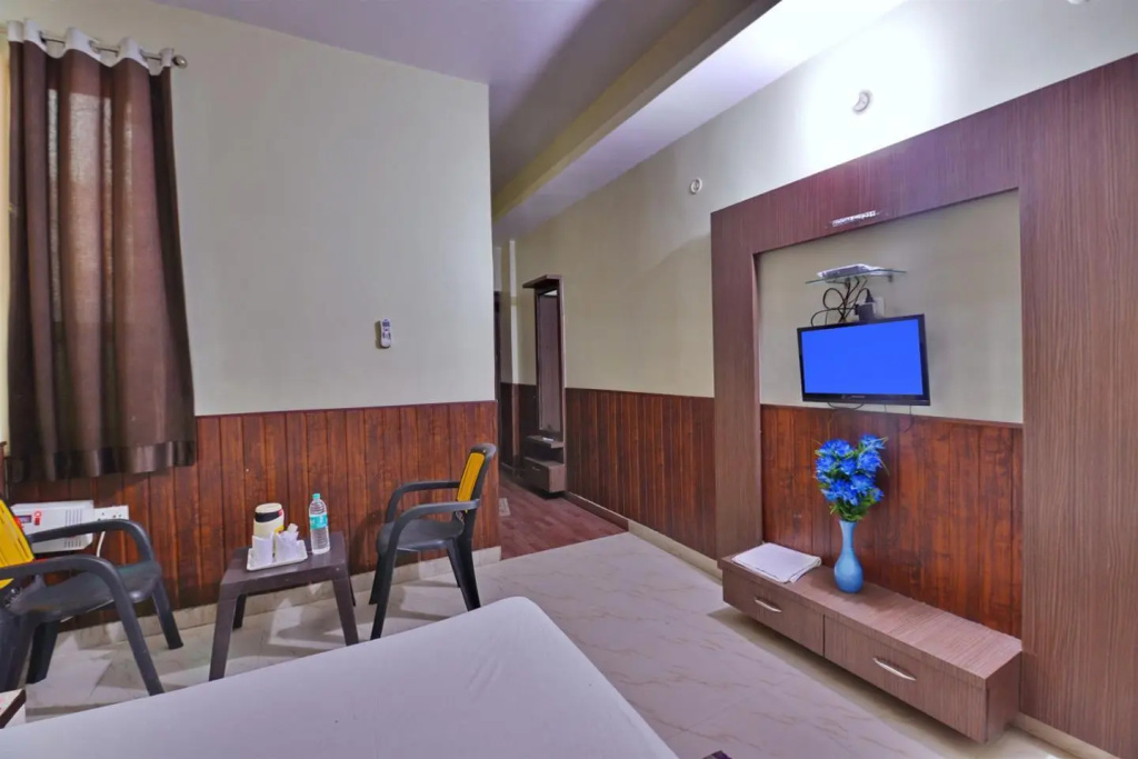Aarya Hotel - фото 2