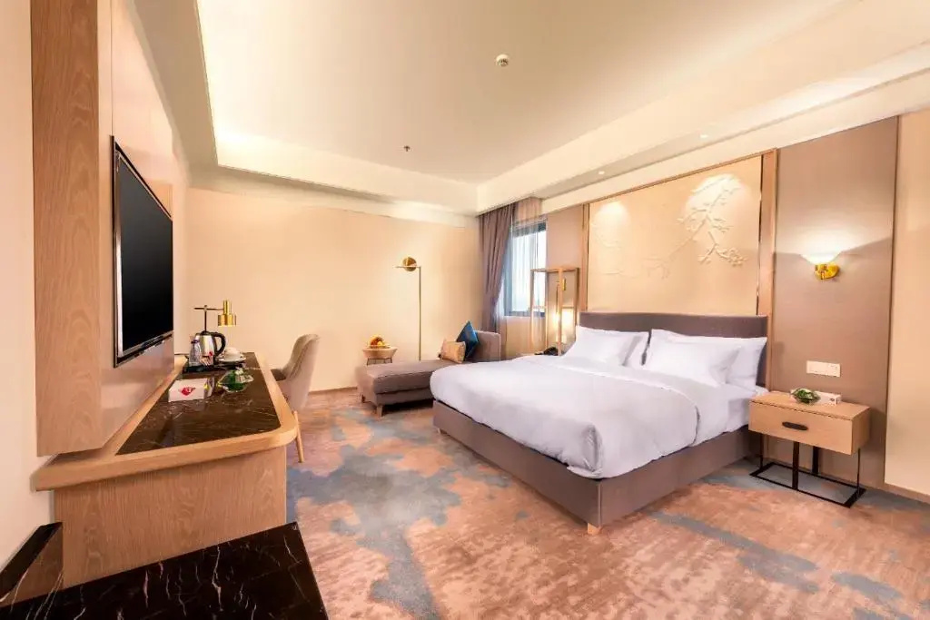 Deluxe Double room (full double bed)