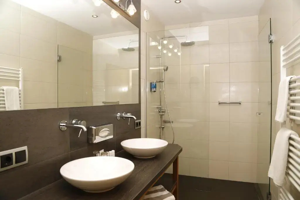 Standard Single room with balcony