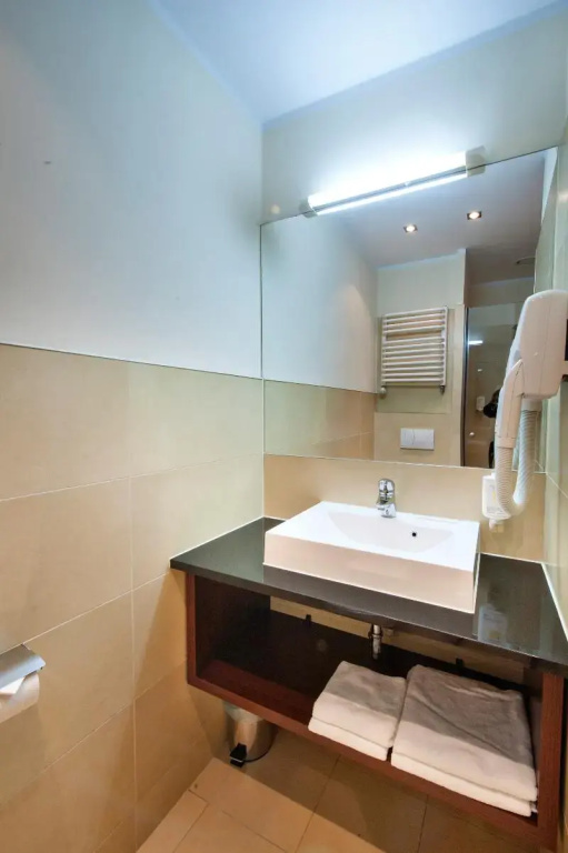 DeSilva Inn Katowice Airport - Chambres