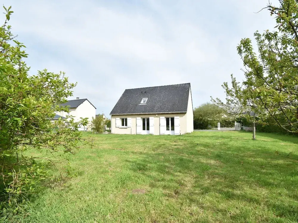 Sleek, Modern and Spacious Villa With the Invasion Beaches in the Back Garden