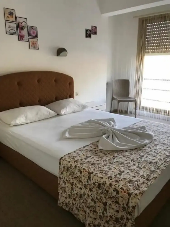 Standard Double room with garden view (full double bed)