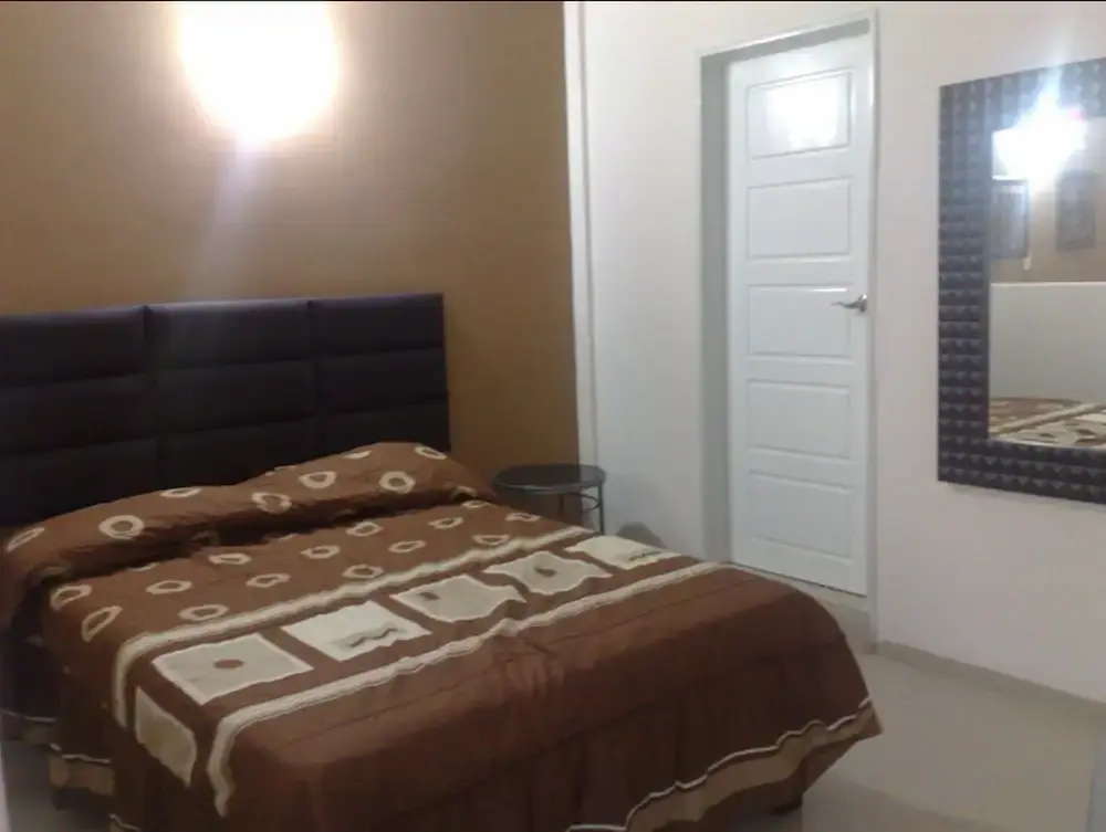 Economy room
