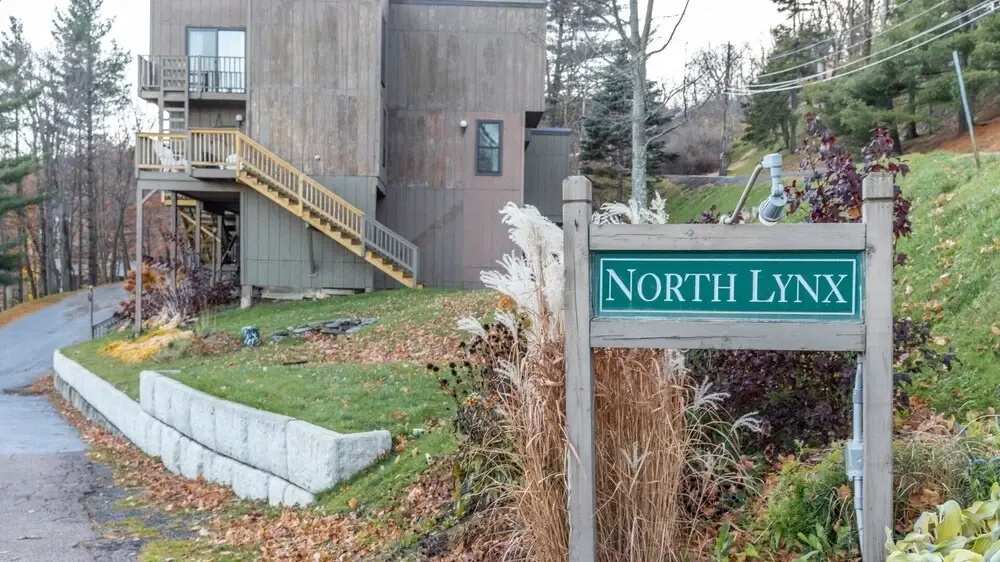 73 North Lynx 4 Bedroom Condo by Redawning